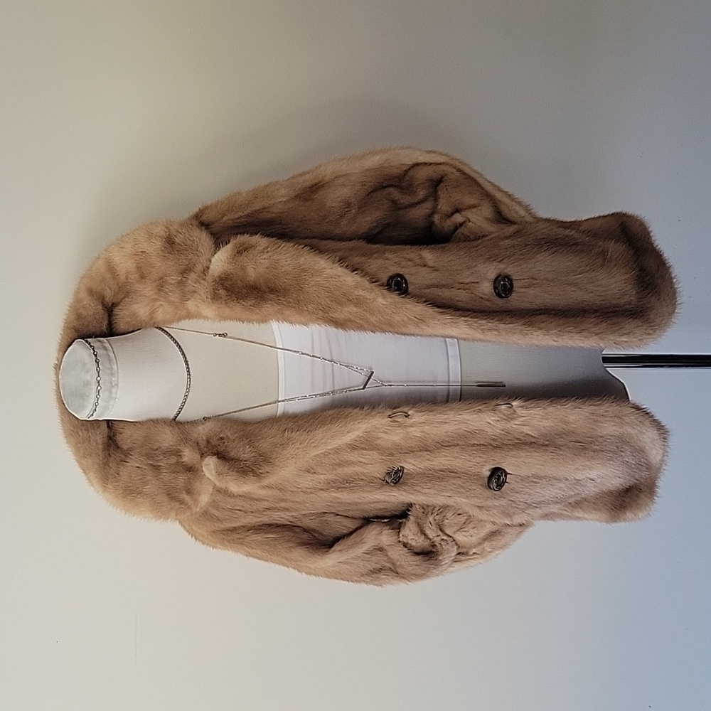 TRUE Vintage Caramel Brown MINK Fur Coat size Small Embroidery lined